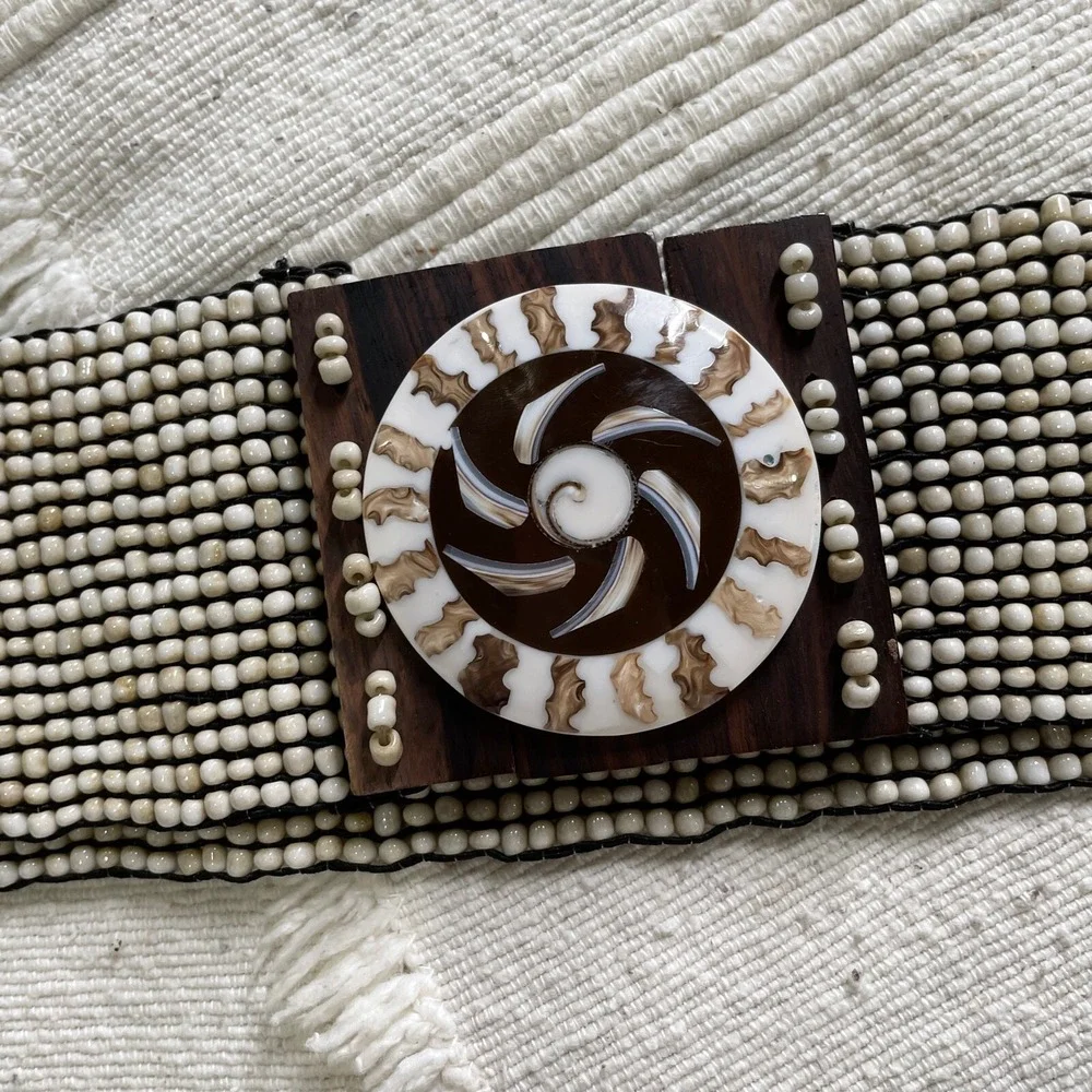 Vintage Teak Wood Beaded Belt Womens 8-10 Slightly Stretchy Spiral Embellished